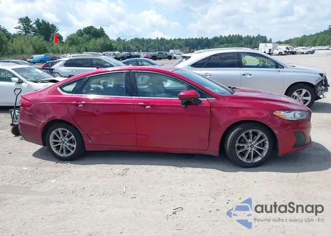 2019 Ford Fusion Hybrid Se z USA, uszkodzony, nr VIN 3FA6P0LU7KR220782